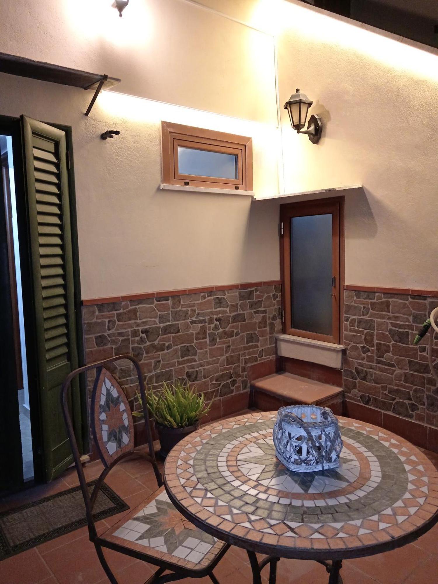 La Casetta Di Gio Gio Appartamento In Centro A 蒙雷亚莱 外观 照片
